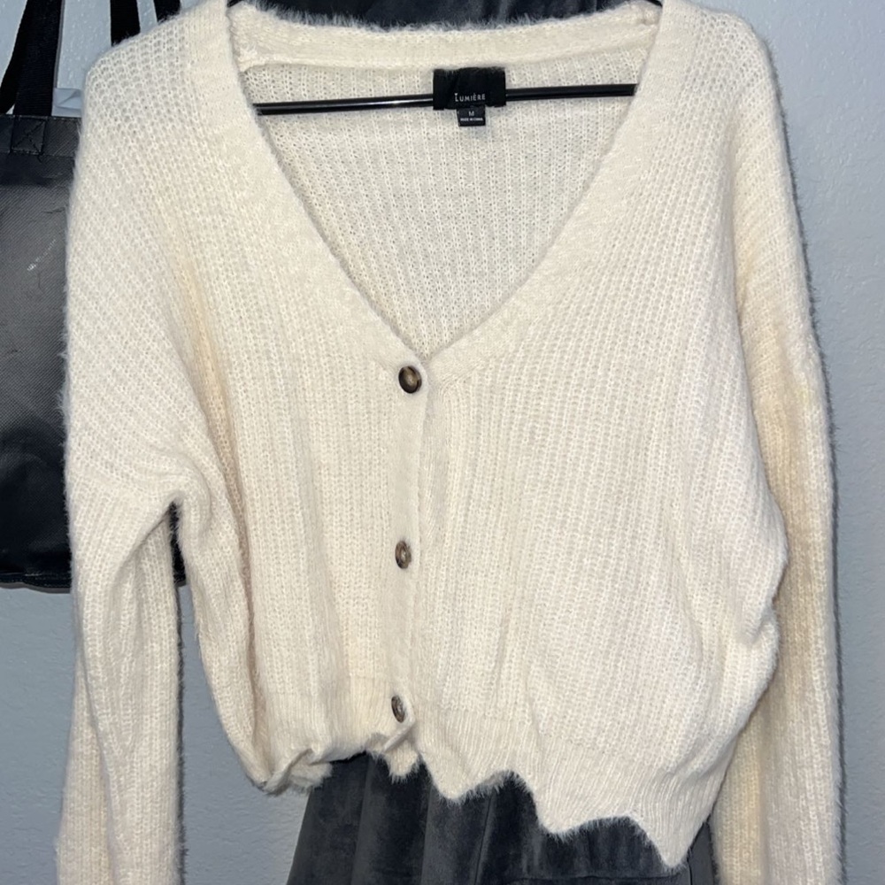 Cropped sweater